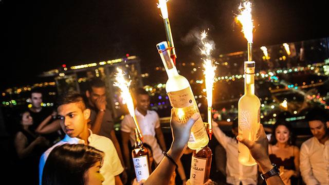 Empire Sky Lounge — Terrace View