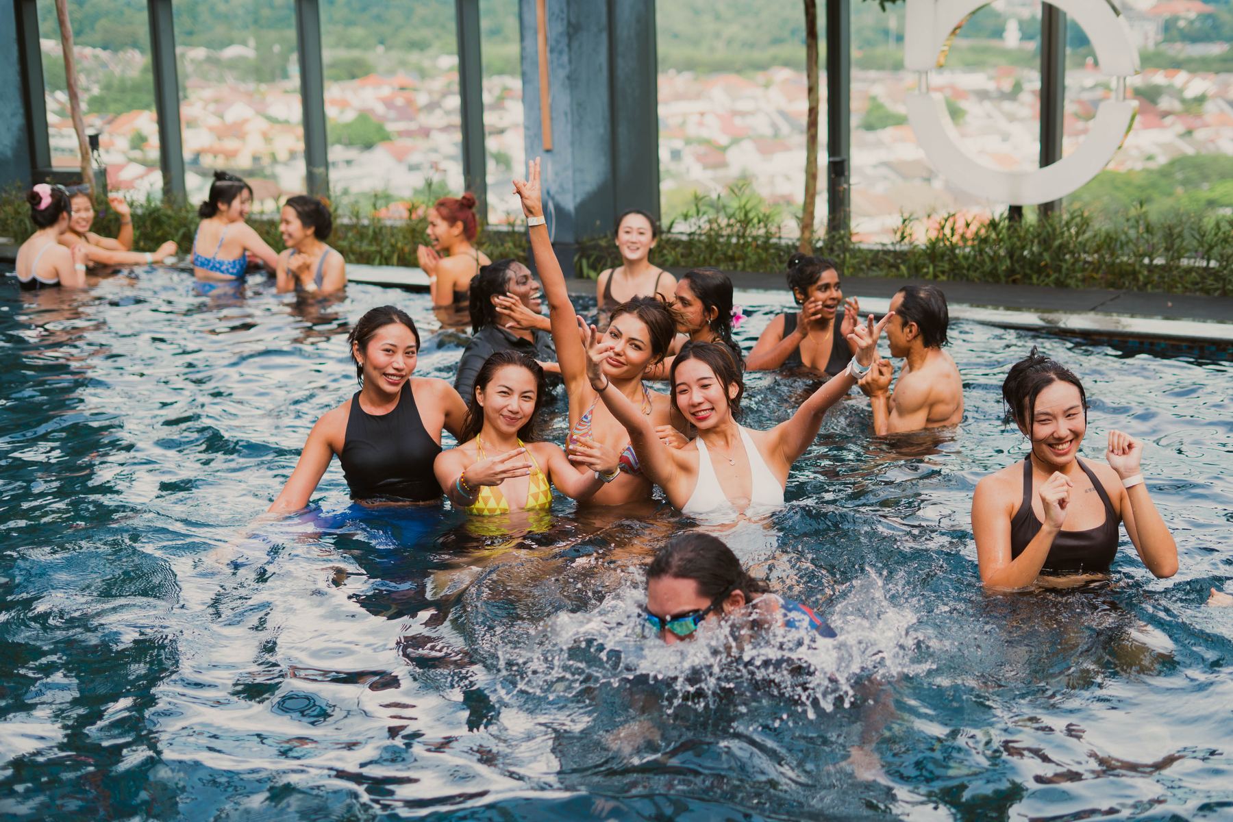 Coldchella — Pool activation